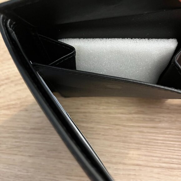 Maison Kitsune Tricolor Fox Compact Bifold Wallet Black (New) - Picture 8 of 15